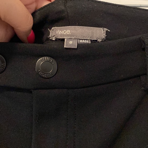 Vince fitted black stretch cargo pants size 8 - Picture 4 of 4
